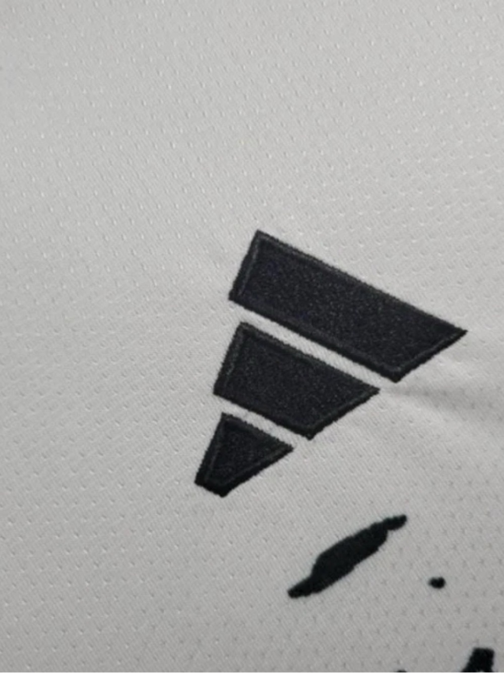 Adidas Men's Graphic One Piece x Team Japan international soccer Jersey - Picture 3 of 7